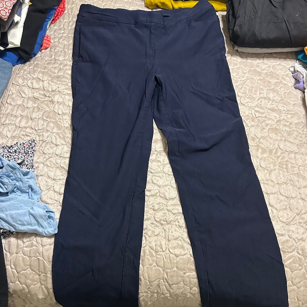 Chico’s navy 2R/12R navy dress pants